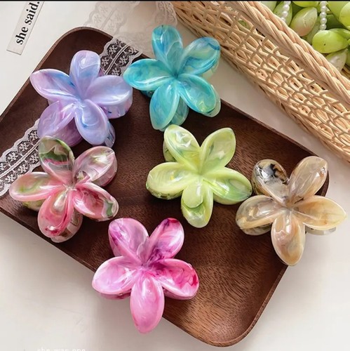 Chroma flower claw hair clip - flower,